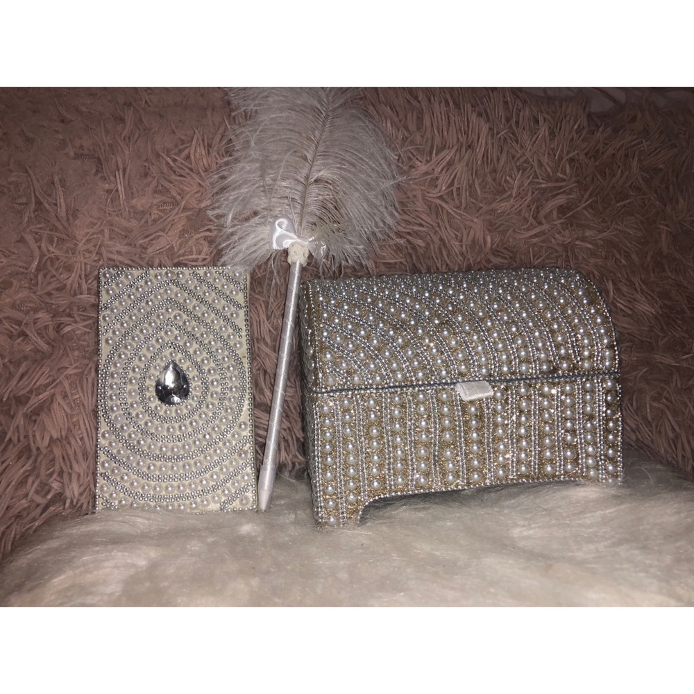 Matching Set- Small Notebook/Keepsake Box/Pen :)